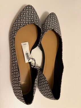 Gap NWT Flats Shoes Size 10 Black White Geomatic Pattern Canvas